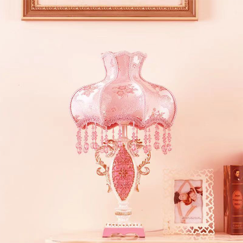 European Pink Table Lamp Luxur - Desk Lamp recension och pris
