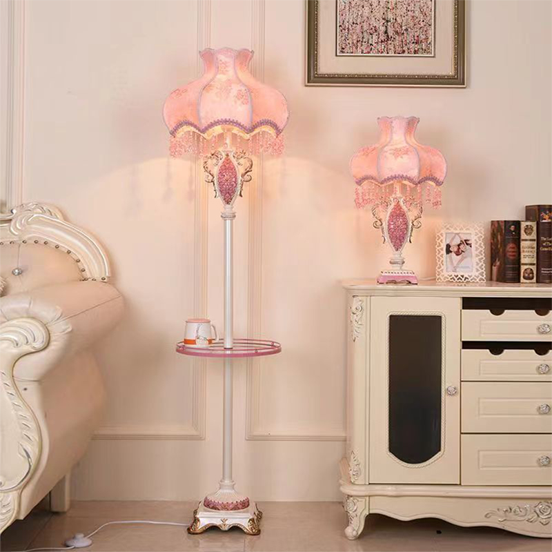 European Pink Table Lamp Luxur - Desk Lamp recension och pris