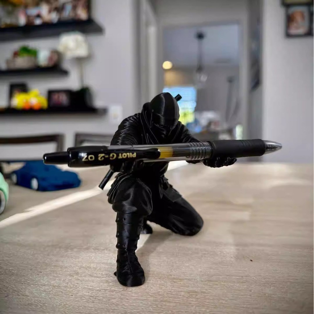 3d‑Printed Ninja Pen Holder Cr - Standing Desk recension och pris